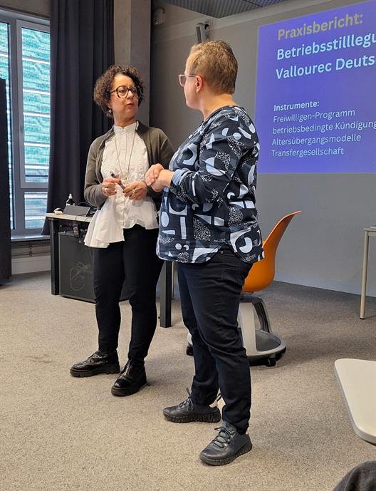 Am 12.11.2024 waren Cornelia Regina Stute und Natalia Hoffmann-Demsing zu Gast im Modul „Führungskompetenz & Leadership“ in unserem Master Kommunikations-, Multimedia- und Marktmanagement. 