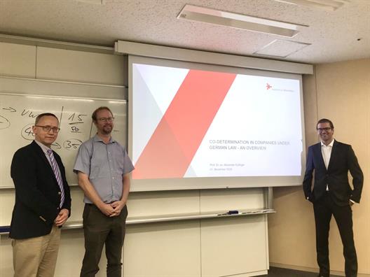 Rechtsanwalt Haase nahm als Moderator auf der Veranstaltung „Co-determination in Companies under German Law“ teil, die am 23.10.2024 an der Law School der Waseda Universität in Tokyo stattgefunden hat.