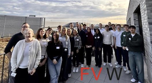 Exkursion zu Deloitte mit Fachvortrag von Felix Kühn und Aaron Coßmann