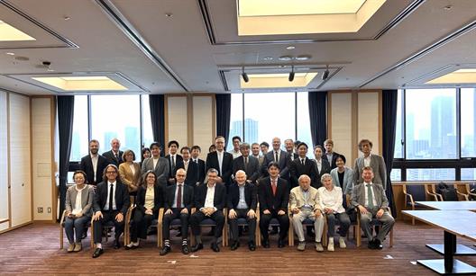 Teilnehmer der Tagung in Tokyo an der Gakushuin Universität.