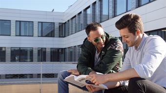 HSD Dachterrasse Studierende
